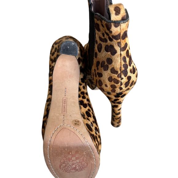 Vince Camuto VC-Bailey's Leopard platform booties -Size: 7.5B - Picture 4 of 5